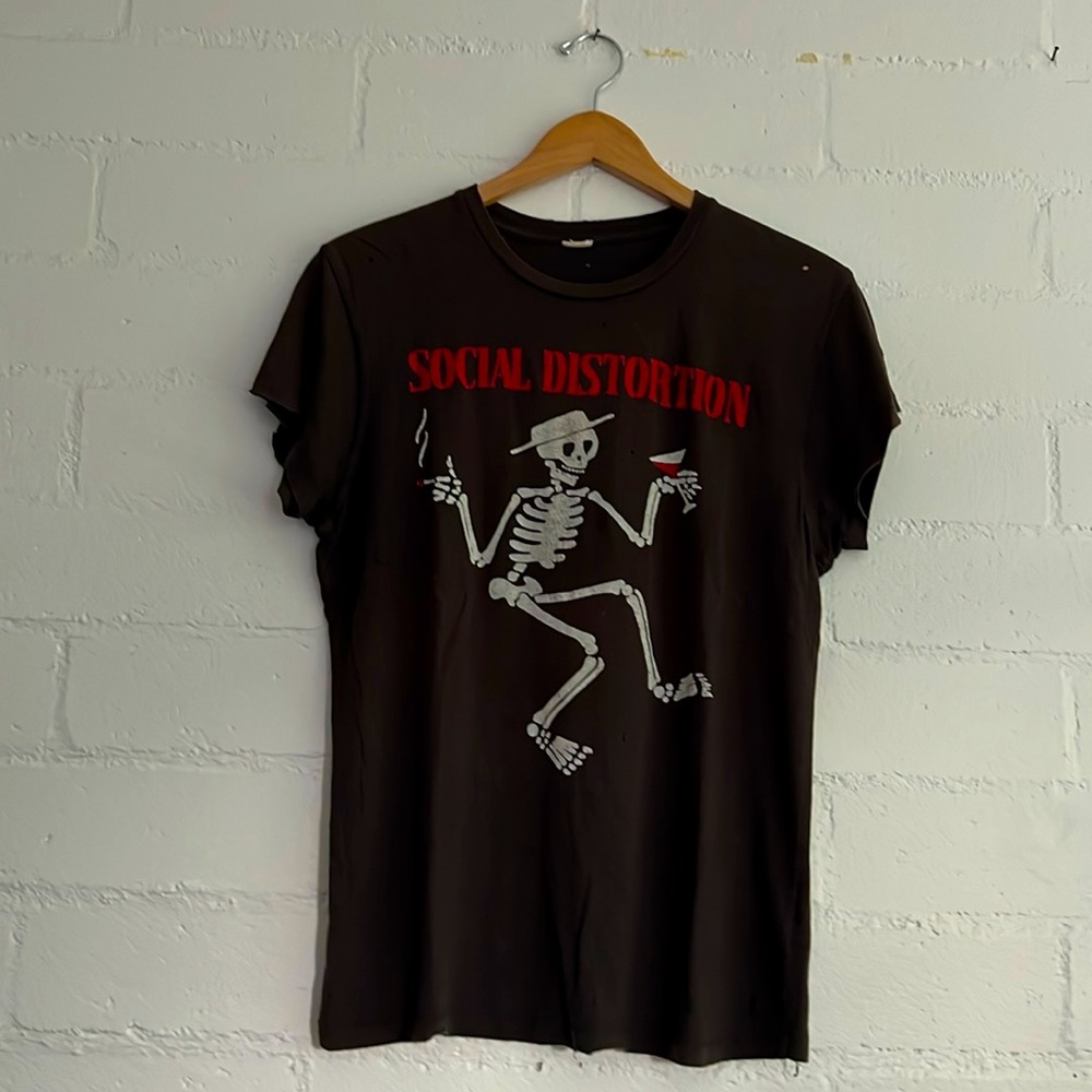 Madeworn Social D Tee